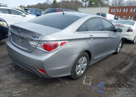 2012 Hyundai Sonata Hybrid z USA, uszkodzony, nr VIN KMHEC4A48CA026927